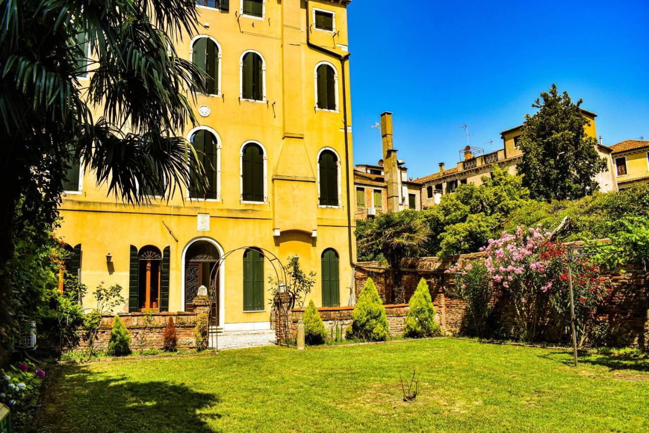 Apartment Domus Carla *